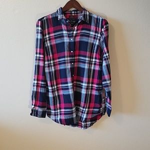 Tommy Hilfiger womens button up flannel